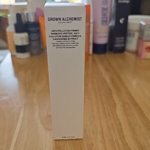 Grown Alchemist Anti-Pollution Primer in White